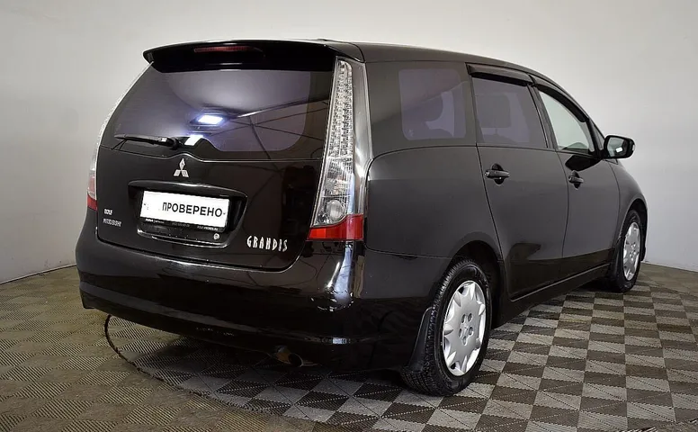 Mitsubishi Grandis