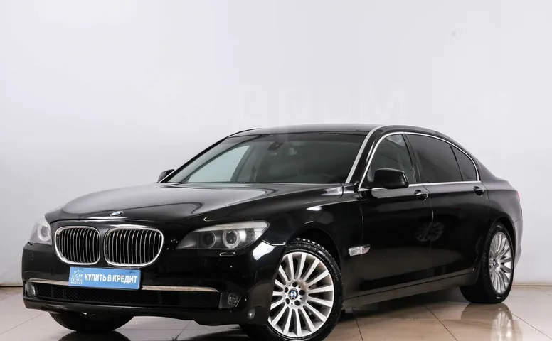 BMW 7-Series, 5 поколение