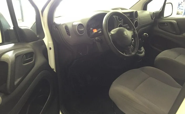 Peugeot Partner II Рестайлинг