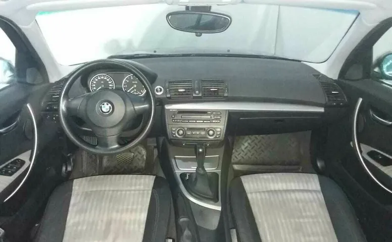 BMW 1ER 118i 2.0 AT (129 л.с.)