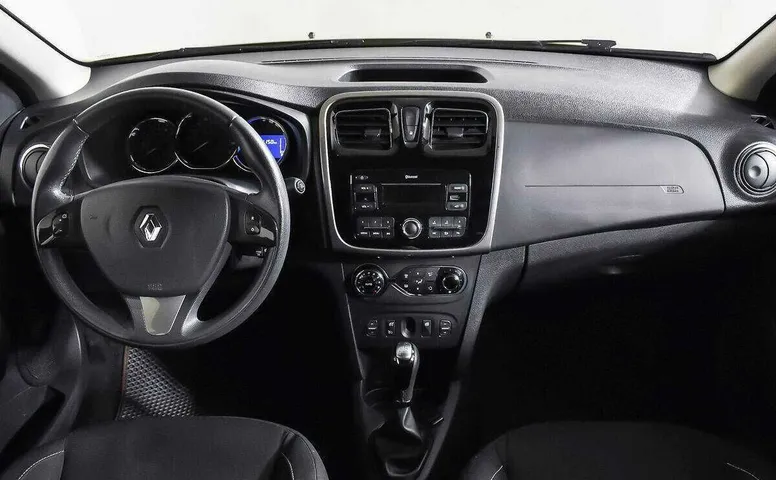 Renault sandero stepway cvt 2018 с пробегом 38 400 км