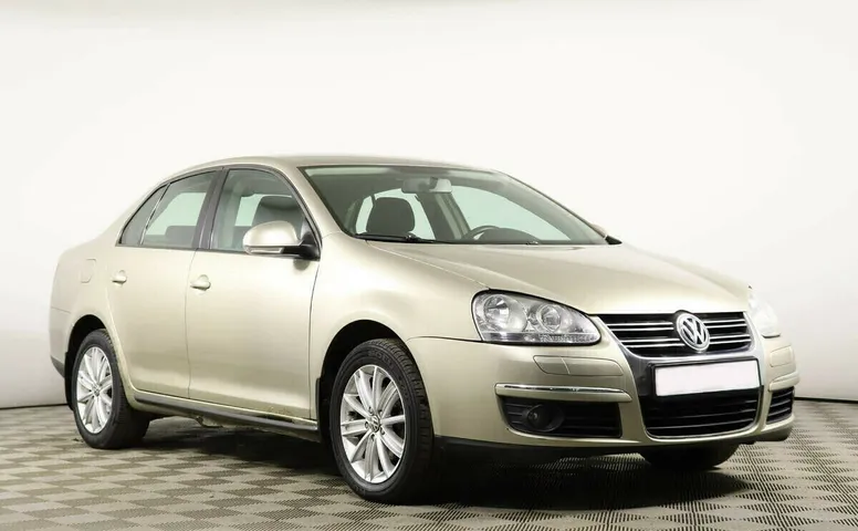 Volkswagen Jetta V