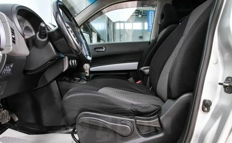 Nissan X-Trail, 2 поколение