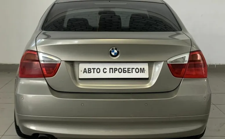 BMW 3ER 318i 2.0 AT (129 л.с.)