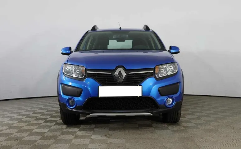 Renault sandero stepway мкпп 2018 с пробегом 40 678 км
