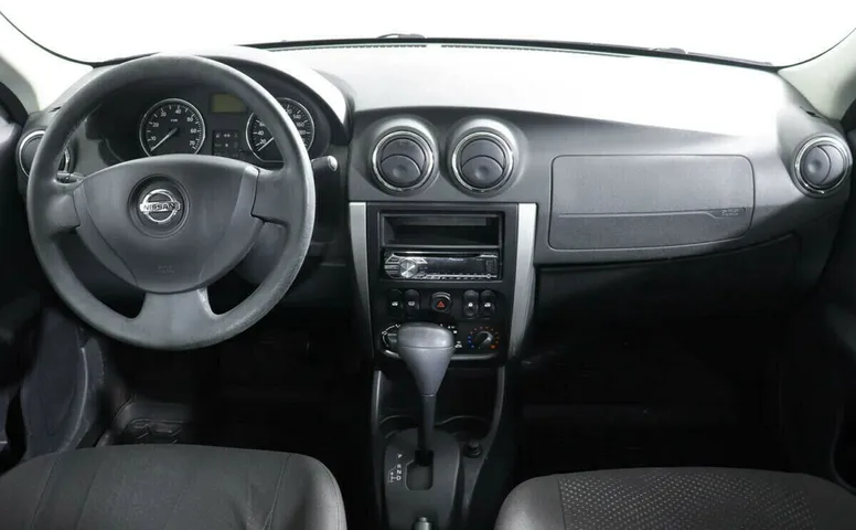 Nissan Almera III (G15)