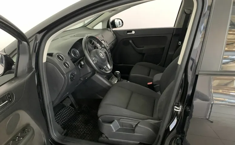 Volkswagen GOLF_PLUS 1.6 AMT (102 л.с.)