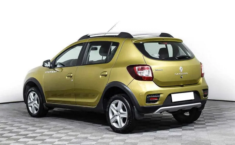 Renault sandero stepway cvt 2018 с пробегом 38 400 км