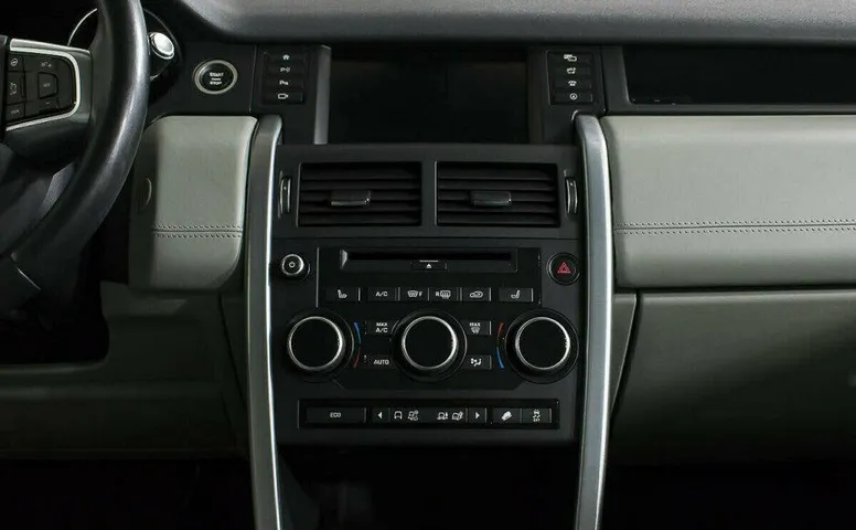 Land Rover Discovery Sport 2.0 Автомат