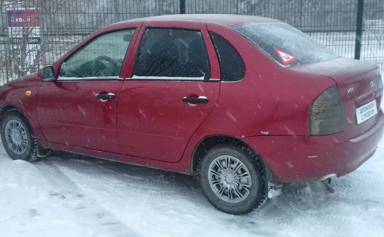 LADA (ВАЗ) KALINA 1.6 MT (81 л.с.)