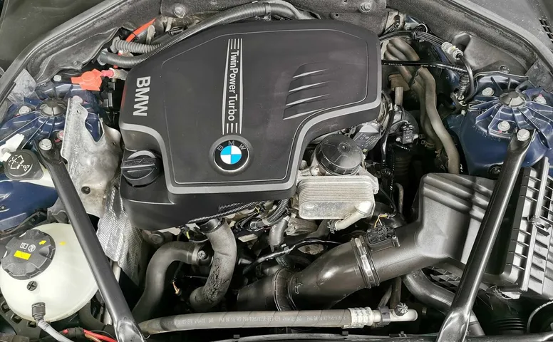 BMW 5 серия 520i Steptronic (184 л.с.) Синий