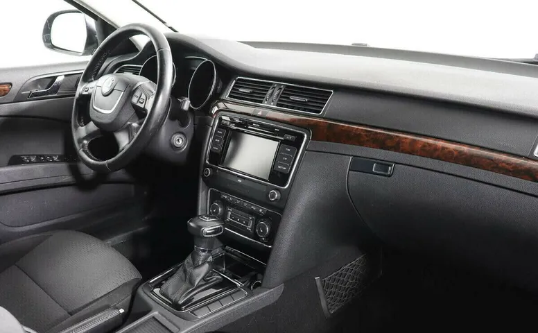 Skoda Superb II