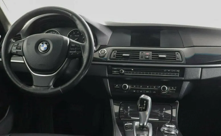 BMW 5 серия 2.0 Автомат