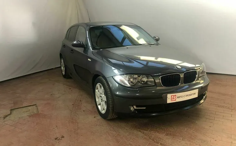 BMW 1ER 118i 2.0 AT (129 л.с.)