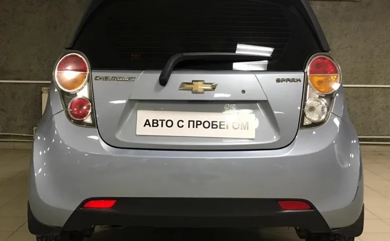 Chevrolet SPARK 1.0 MT (67 л.с.)