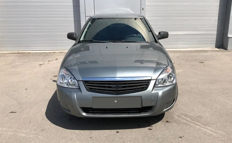 LADA (ВАЗ) 2170 1.6 MT (98 л.с.)