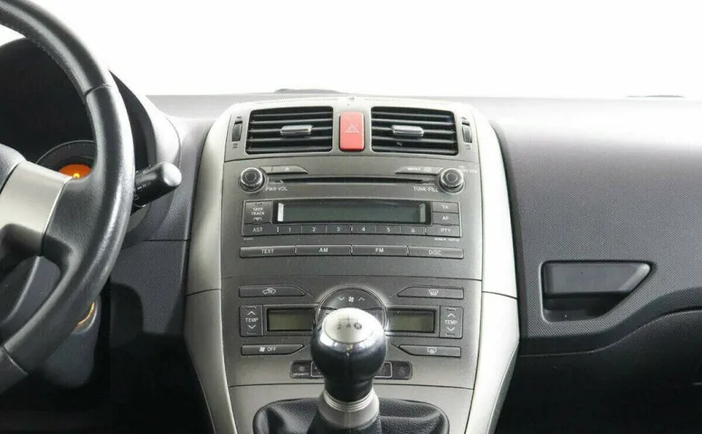 Toyota Auris 1.6 Механика