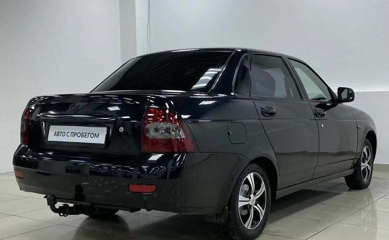 LADA (ВАЗ) 2170 1.6 MT (98 л.с.)