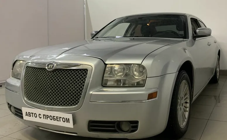 Chrysler 300C 2.7 AT (193 л.с.)