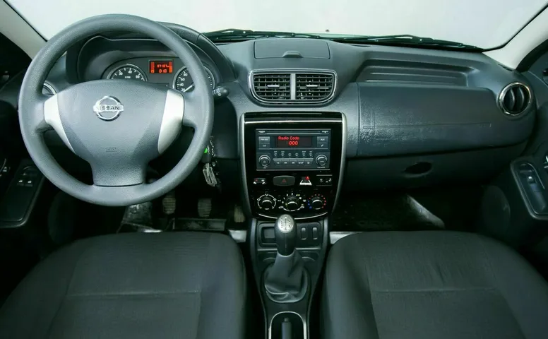 Nissan terrano