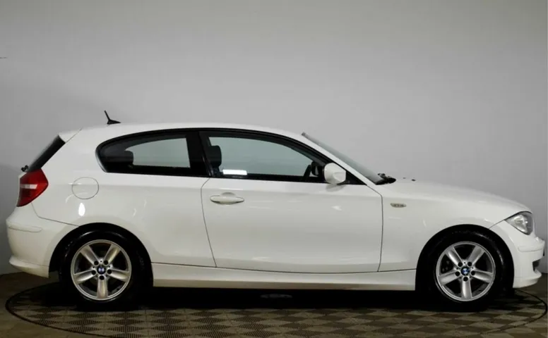 BMW 1 серия