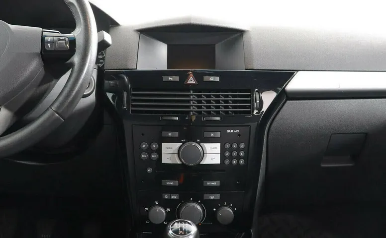 Opel Astra H Рестайлинг