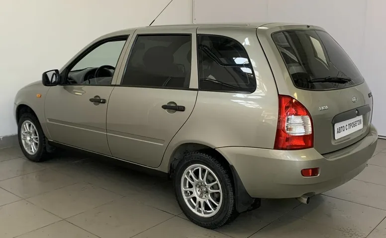 LADA (ВАЗ) KALINA 1.6 MT (81 л.с.)