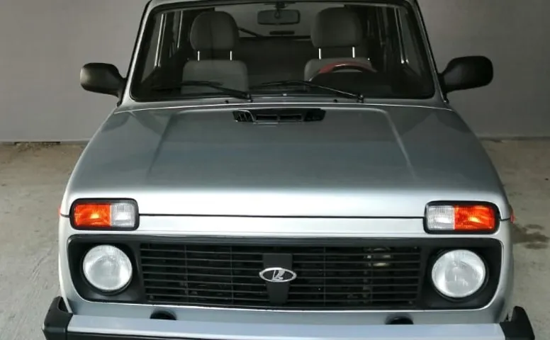 LADA (ВАЗ) 2131_4X4 1.7 MT (80 л.с.) 4WD