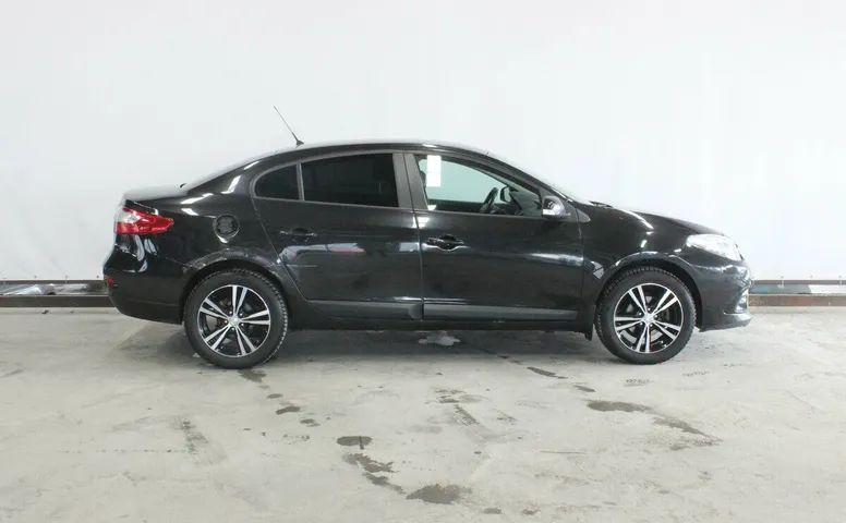 Renault Fluence I Рестайлинг