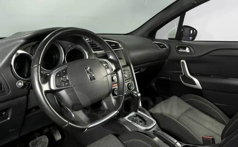 Citroen DS4, 1 поколение
