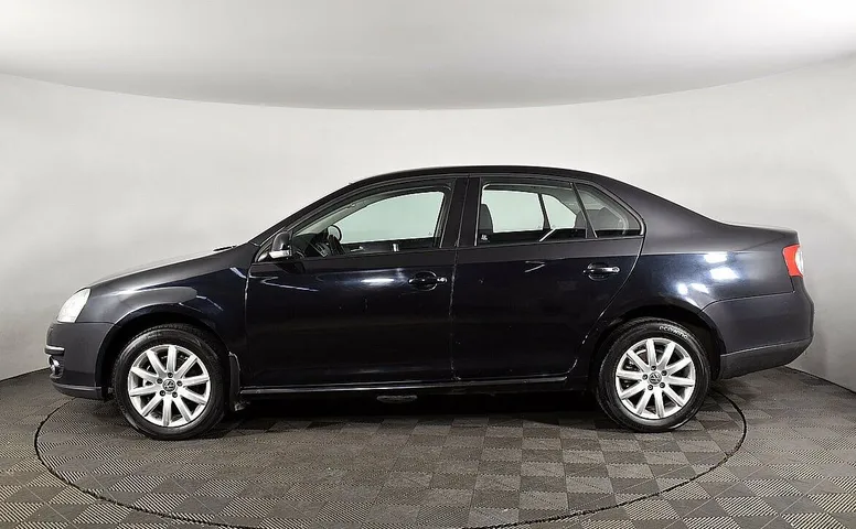 Volkswagen Jetta V