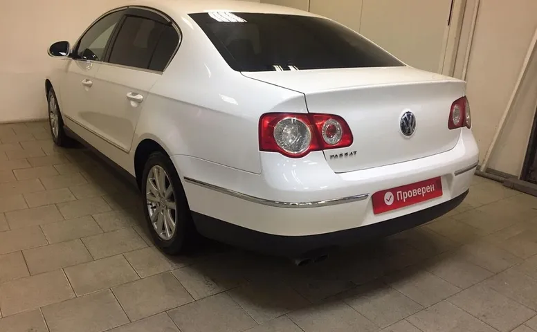 Volkswagen Passat (B6)