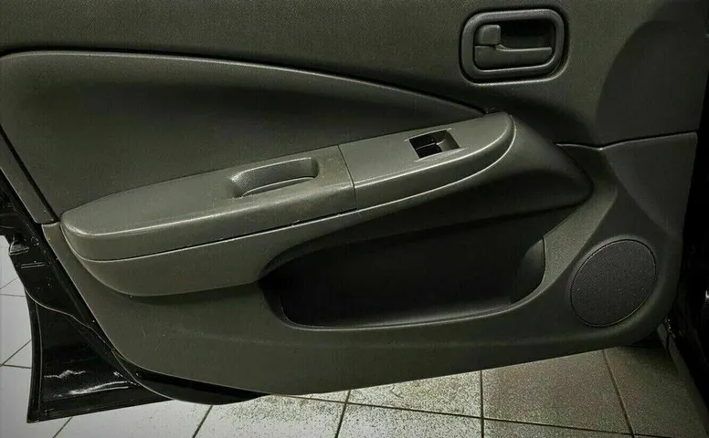 Nissan almera classic