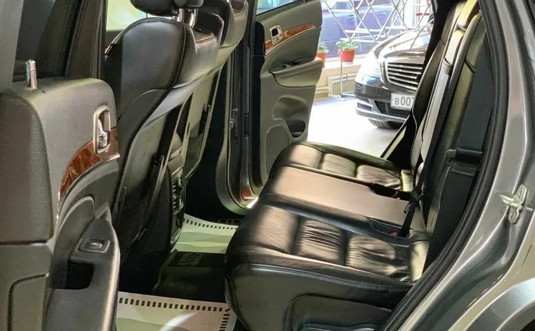 Jeep Grand Cherokee IV (WK2)