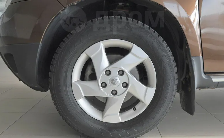 Renault Duster, 1 поколение