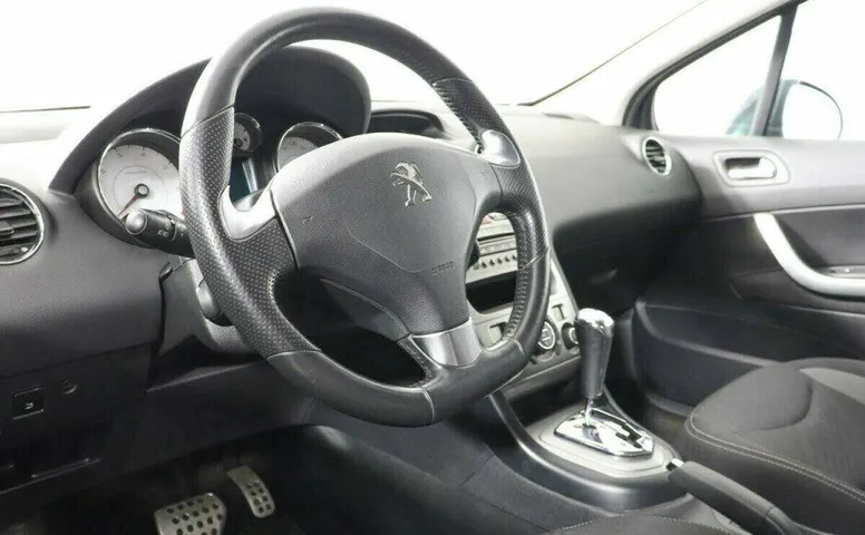 Peugeot 408 1.6 Автомат