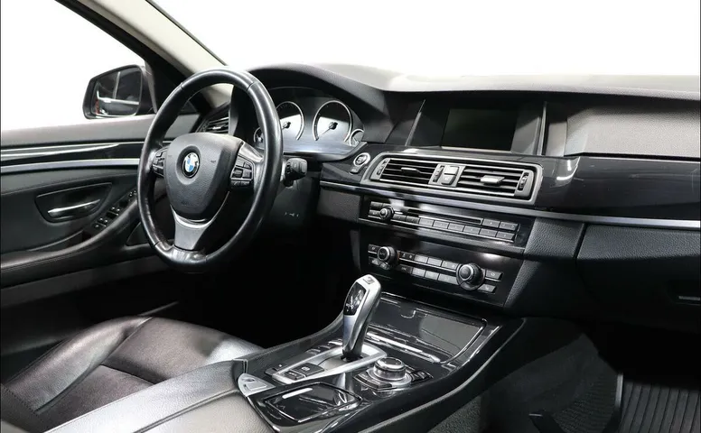 BMW 5 серия