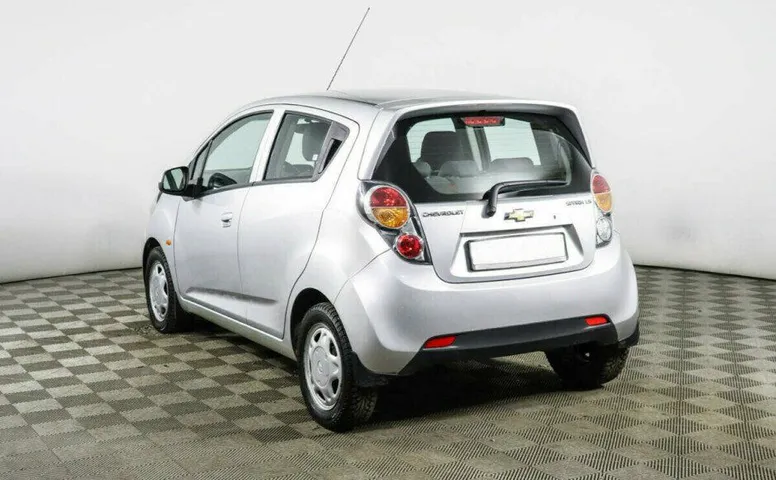 Chevrolet Spark 1.0 Автомат