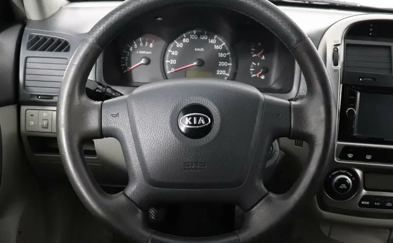 Kia Cerato 2.0 МКПП
