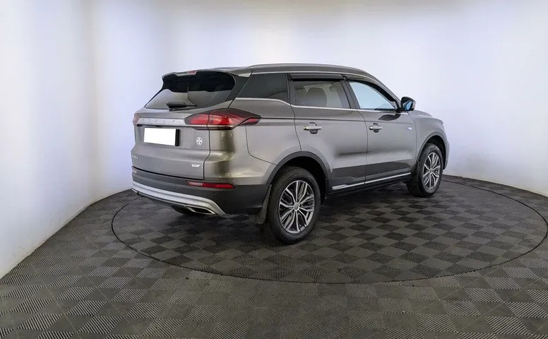 Geely Atlas Pro