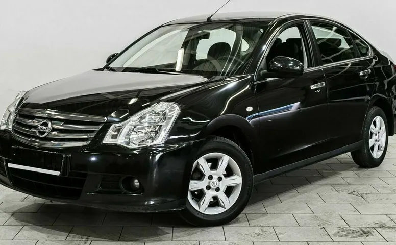 Nissan almera