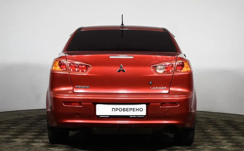 Mitsubishi Lancer