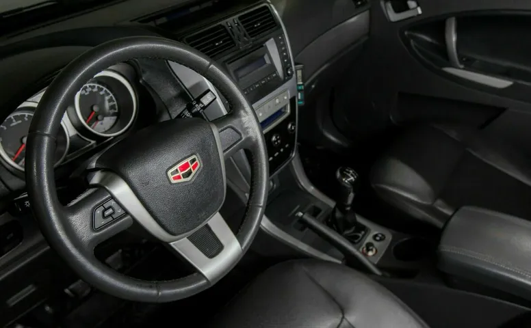 Geely emgrand x7
