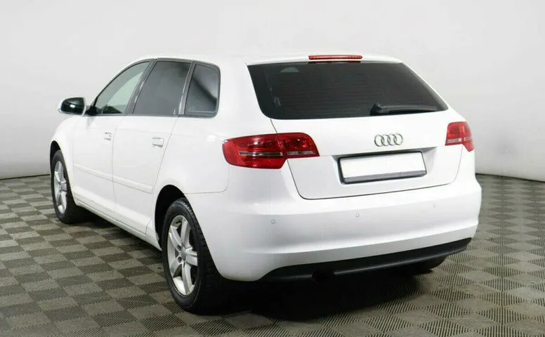 Audi A3 1.2 Робот