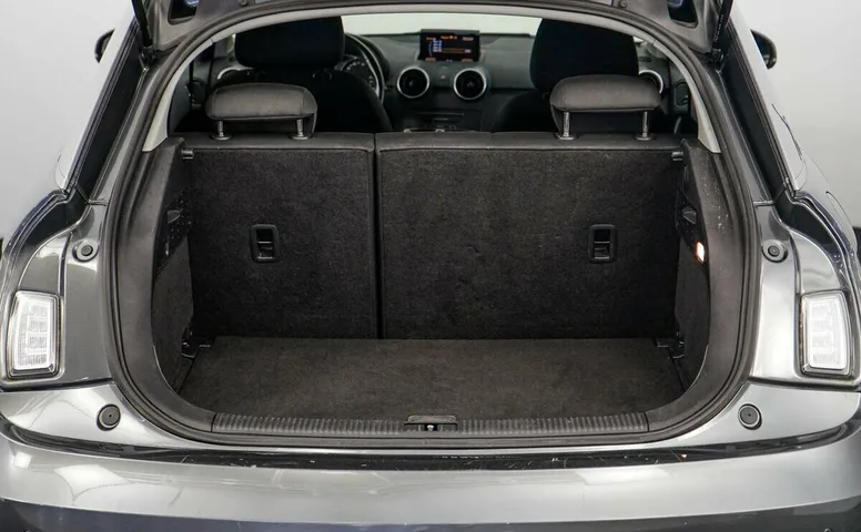 Audi A1 I (8X) Рестайлинг