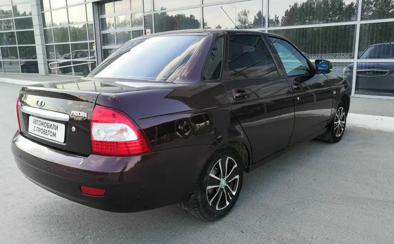LADA (ВАЗ) 2170 1.6 MT (98 л.с.)