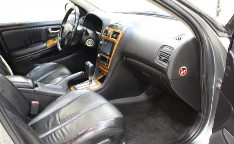 Nissan Maxima V (A33)