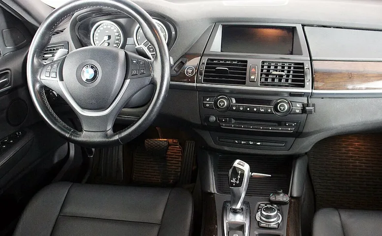 BMW X6 35i I (E71)