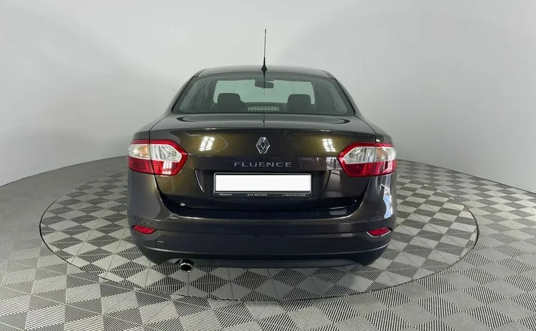 Renault Fluence I Рестайлинг