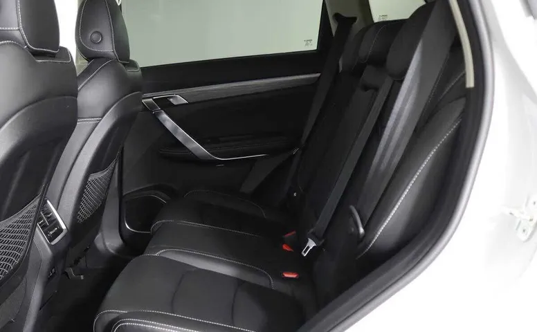 Geely atlas pro робот 2021 с пробегом 7 290 км